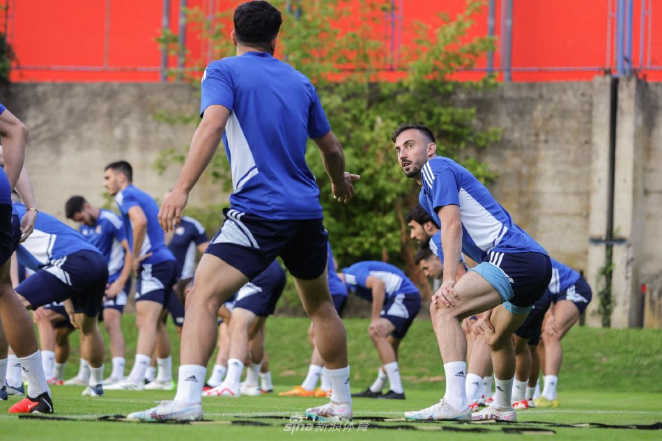 赛不仅让比 赛不仅让比